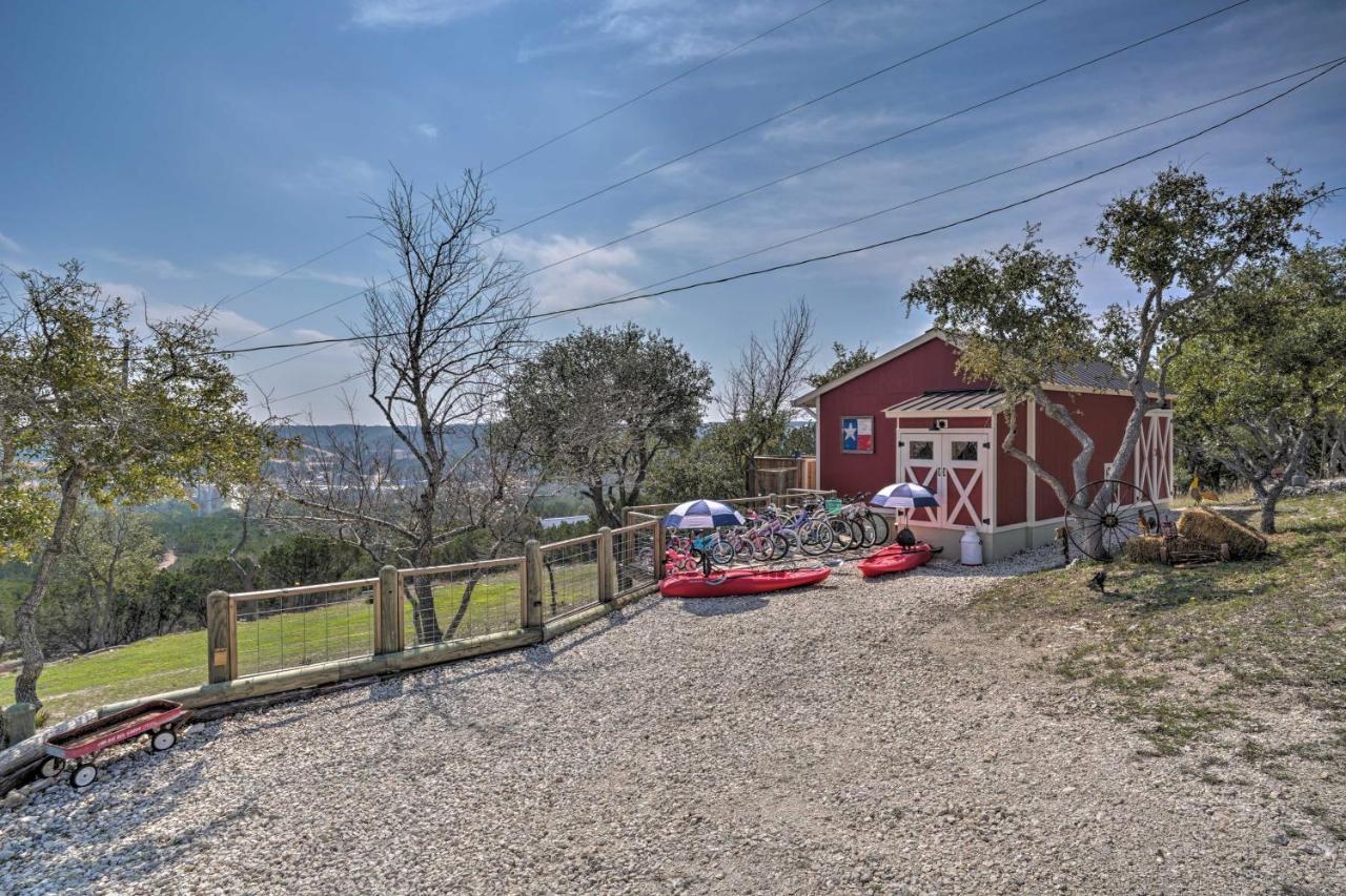 Kerrville Converted Barn Tiny Home With Kayaks! Exterior foto