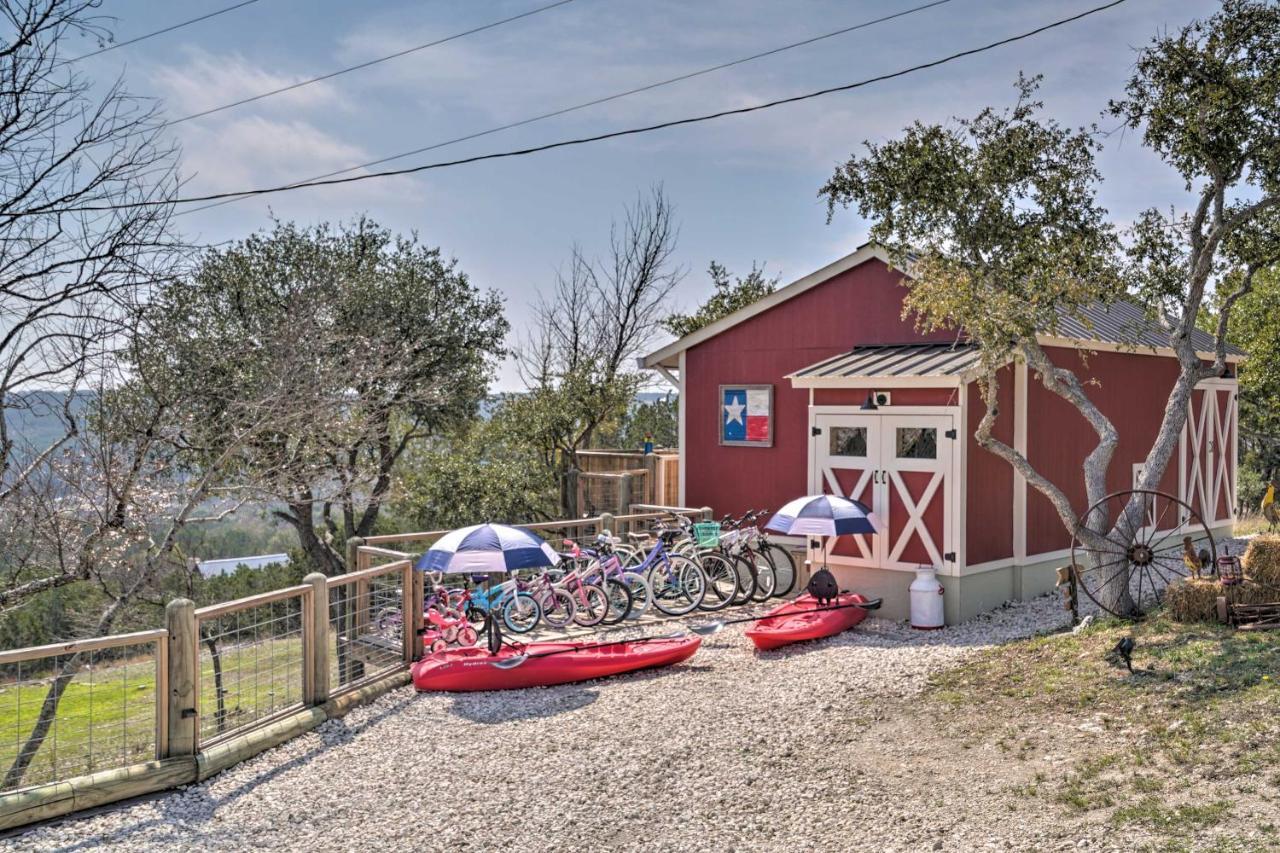 Kerrville Converted Barn Tiny Home With Kayaks! Exterior foto